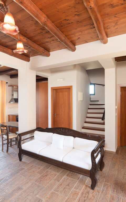 Villa Kissos: Lunchroom, Woonkamer