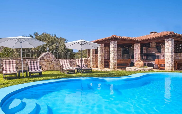 Villa Milon: zwembad