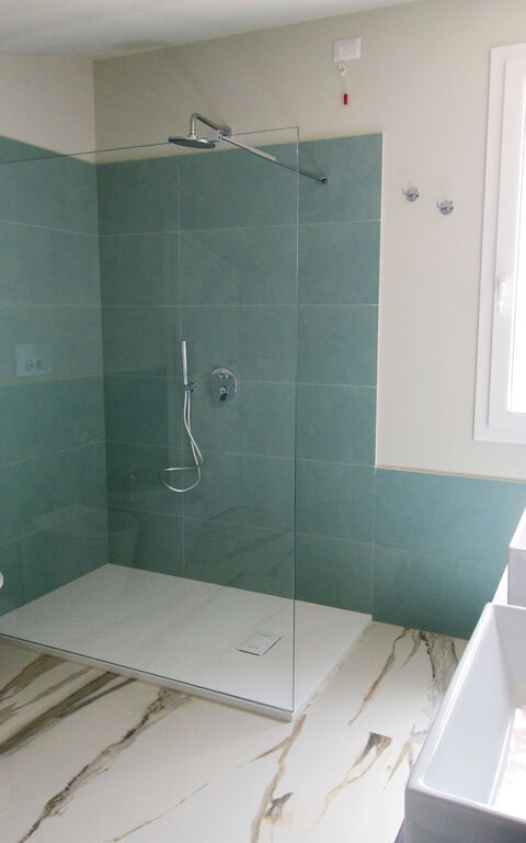 Villa Pica: Badkamer