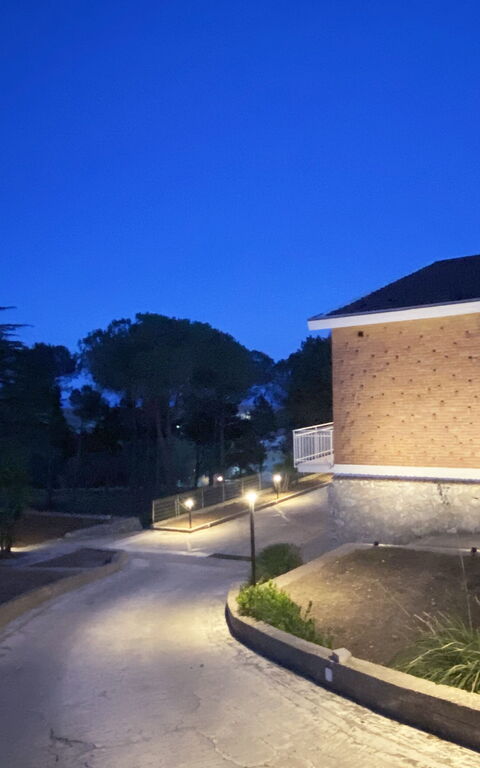 Villa Pica: Buitenshuis