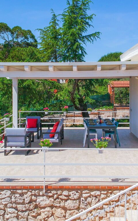 Villa Pica: Balkon / terras / patio, Buitenkanten, Buitenshuis