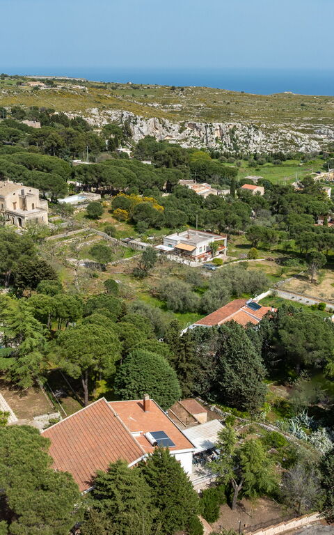 Villa Pica: Keer bekeken