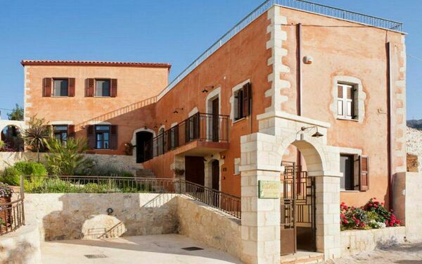 Villa Rodanthi: Buitenkanten, Buitenshuis, Tuin