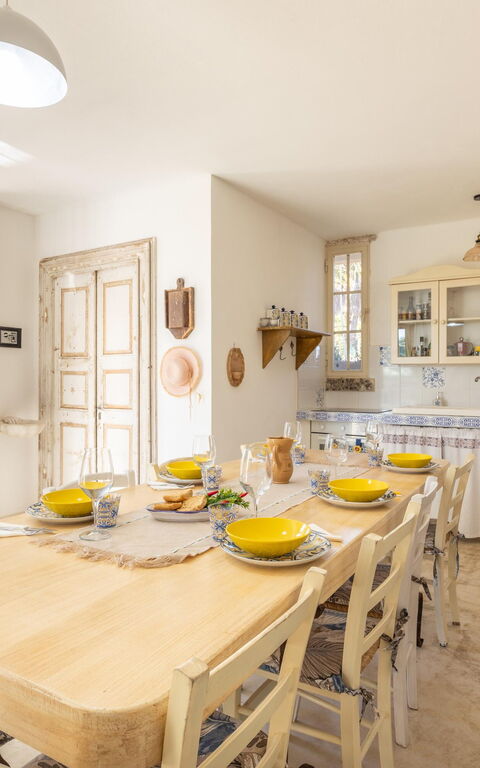 Villa Turris: Keuken, Lunchroom