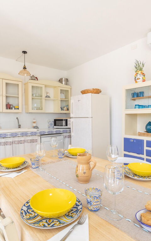 Villa Turris: Keuken, Lunchroom