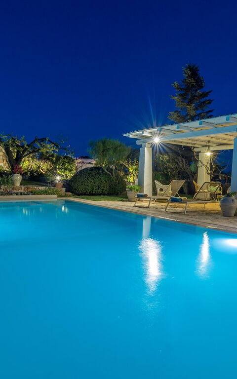 Trullo Patricia Pool: Balkon / terras / patio, Buitenshuis, zwembad