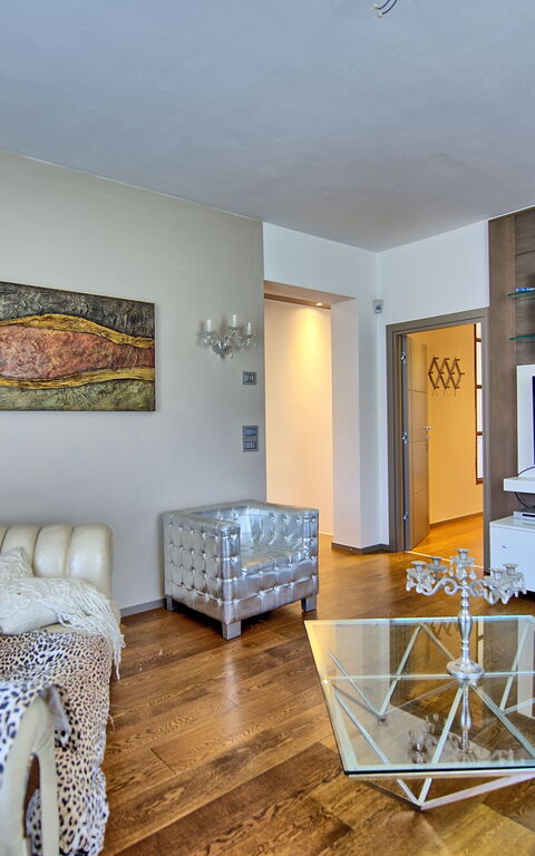 Casa White: Woonkamer