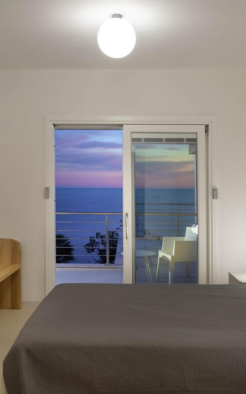 Villa Vera: Balkon / terras / patio, Keer bekeken, slaapkamer