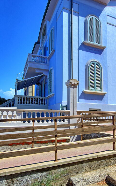 Casa Riva: Buitenshuis