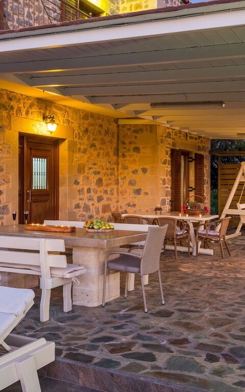 Villa Gianna: Balkon / terras / patio, Buitenshuis