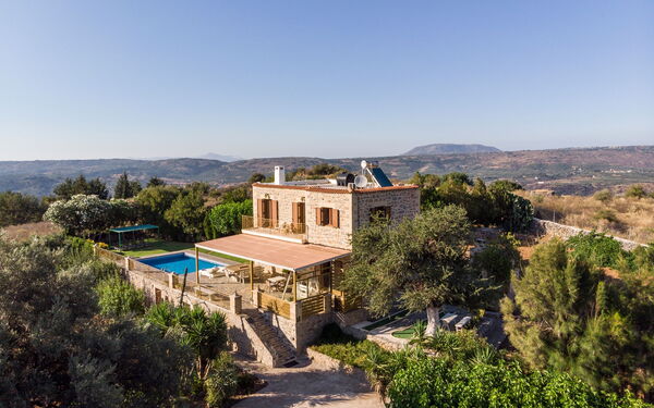 Villa Gianna: Buitenshuis, Keer bekeken