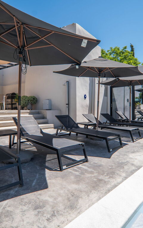 Casa Cafenio: Buitenkanten, Buitenshuis, zwembad