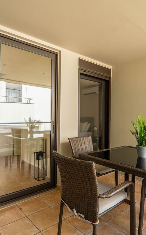 Dioni: Balkon / terras / patio