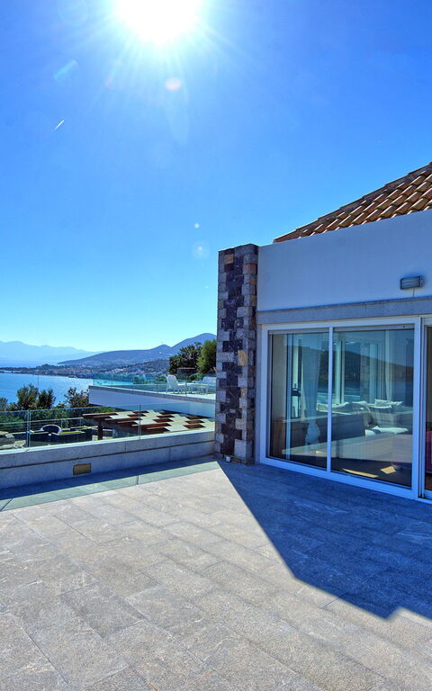 Villa Marina: Balkon / terras / patio, Buitenshuis, Keer bekeken