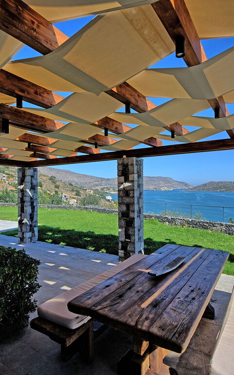 Villa Marina: Balkon / terras / patio, Buitenshuis