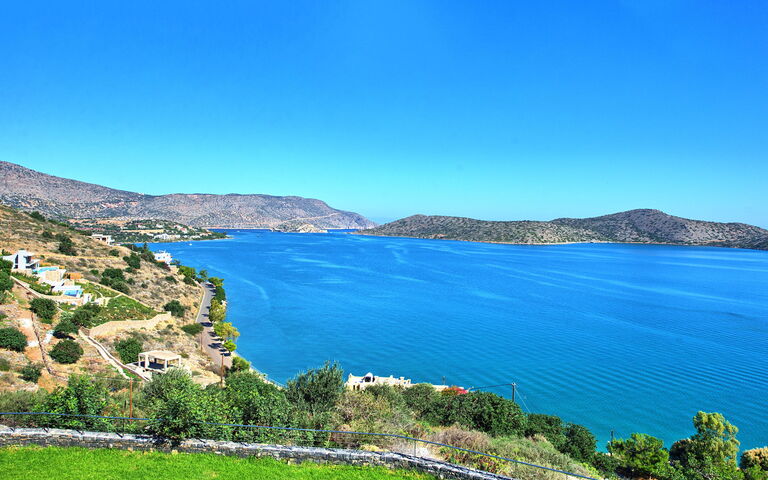 Villa Marina: Buitenshuis, Keer bekeken