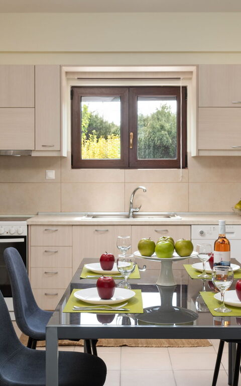 Villa Flora: Keuken, Lunchroom