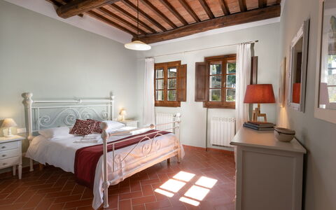 Accommodatie Pesa: slaapkamer