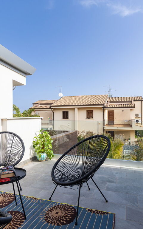 Villa Vincenzo: Balkon / terras / patio