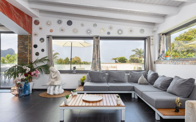 Villa Vincenzo: Woonkamer