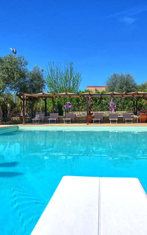 Villa Maddalena: Buitenkanten, Buitenshuis, zwembad