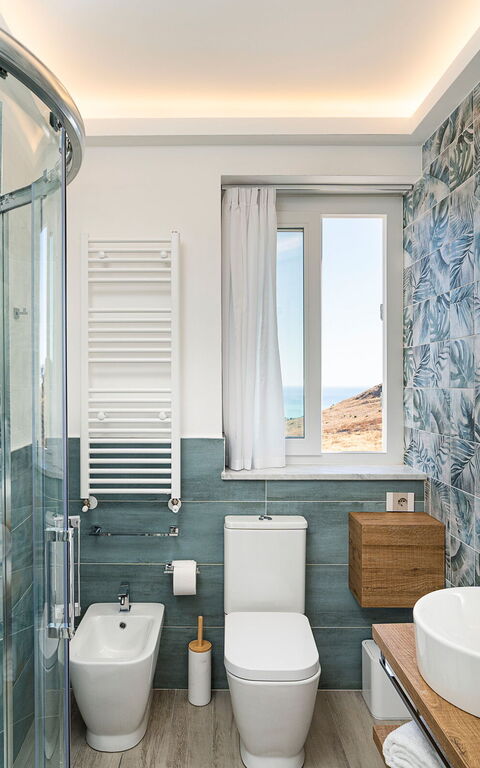 Villa Domizia: Badkamer