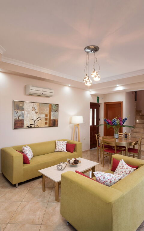 Villa Halepi: Woonkamer