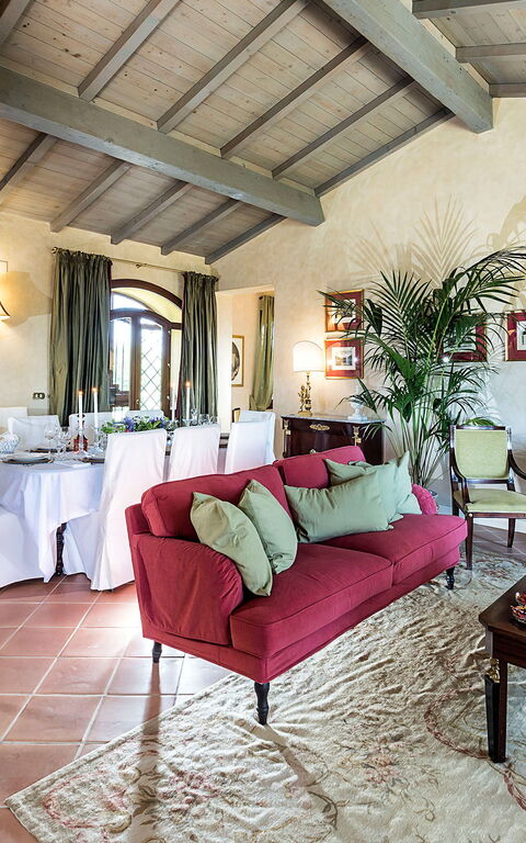 Don Salvatore: Lunchroom, Woonkamer