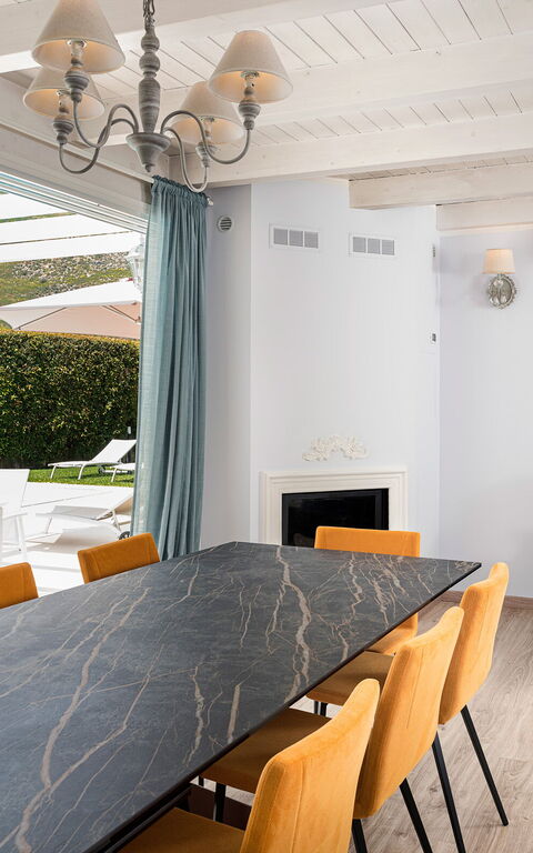 Villa Giutitta: Lunchroom, Woonkamer