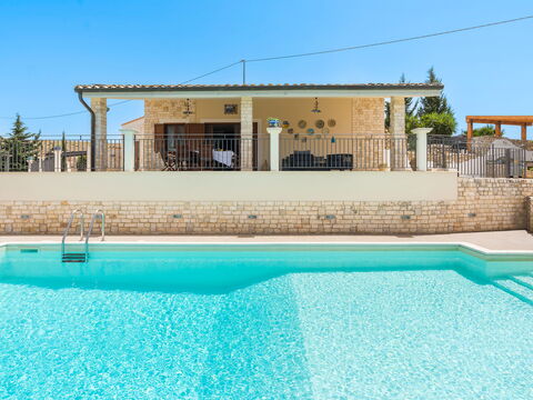 Villa Anthea