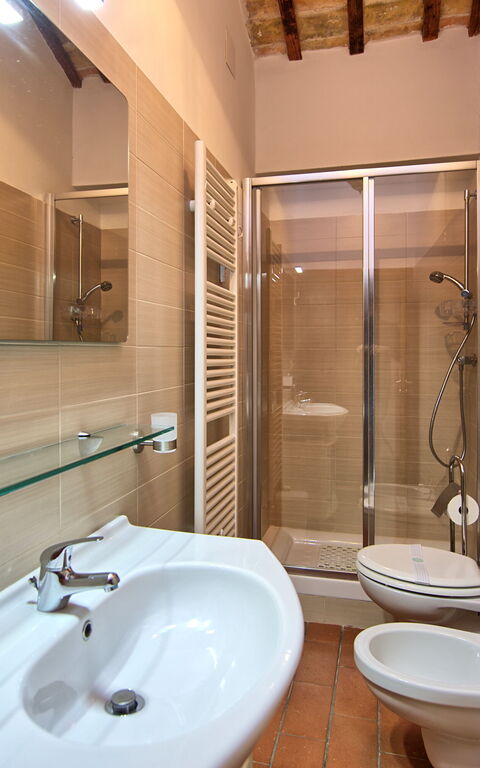 Villa Vittoria: Badkamer