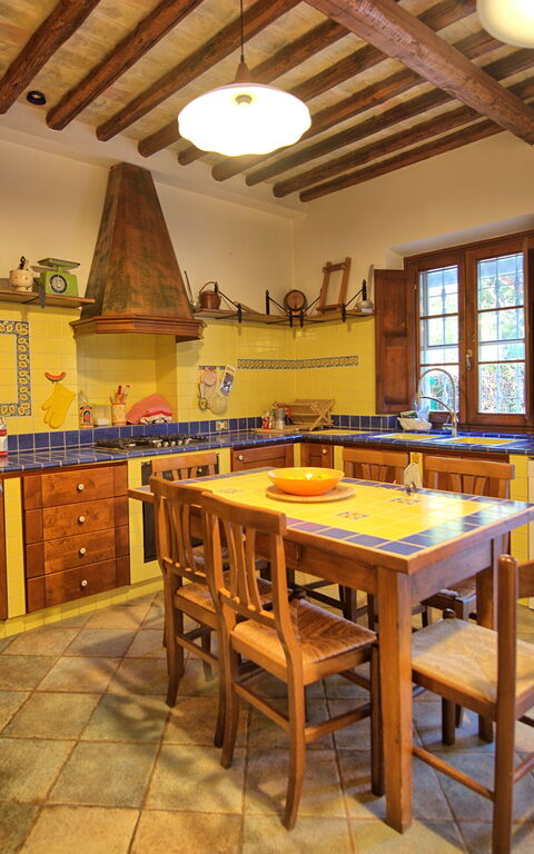 Villa Vittoria: Keuken, Lunchroom