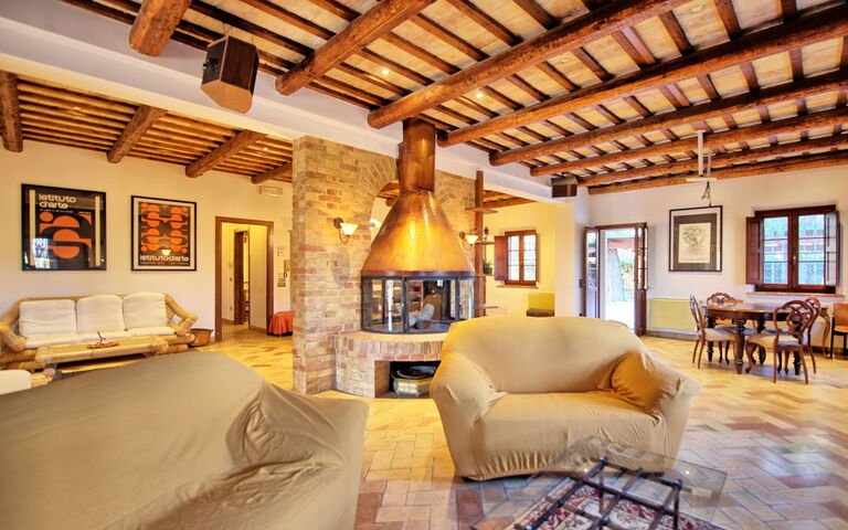 Villa Vittoria: Woonkamer