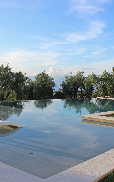 Villa Acropolitana: Buitenkanten, Buitenshuis, zwembad