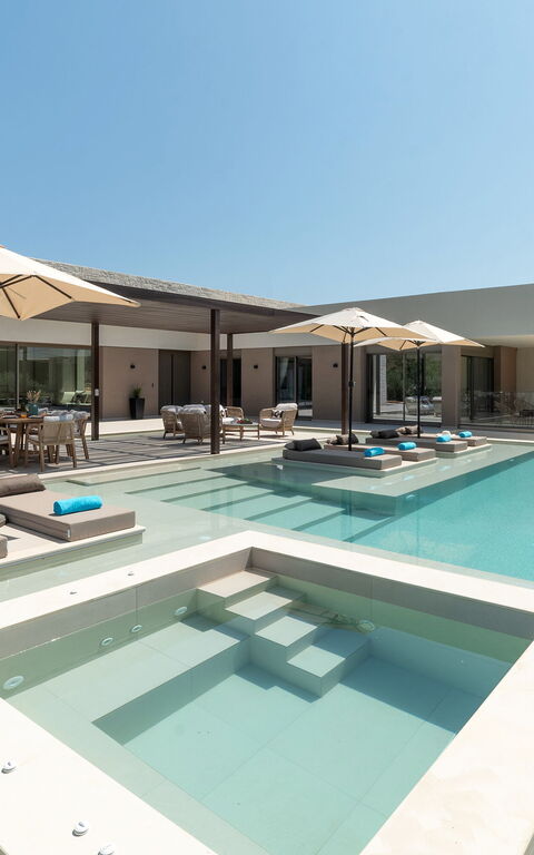 Villa El: bubbelbad, zwembad