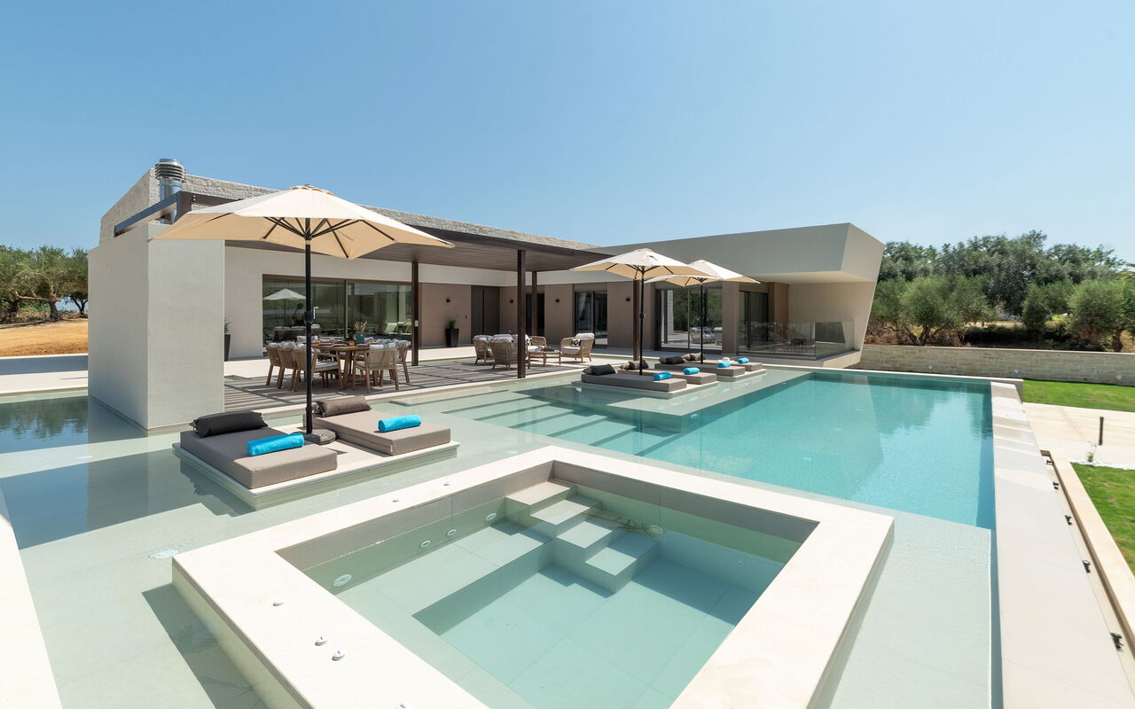 Villa El: bubbelbad, zwembad