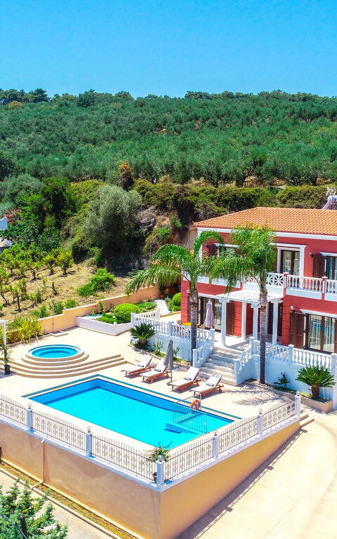 Iro Royal Villa: Buitenkanten, Buitenshuis, Hoofdingang, Keer bekeken, zwembad