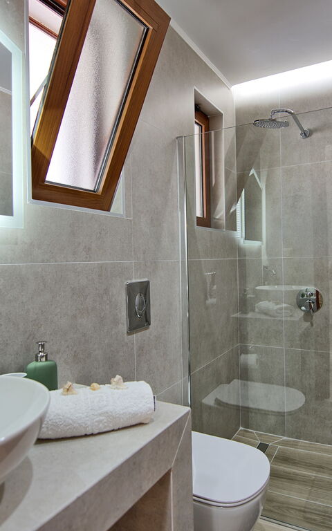 Villa Kostantina: Badkamer