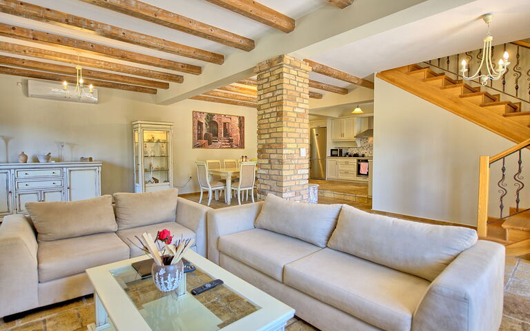 Villa Angie: Woonkamer