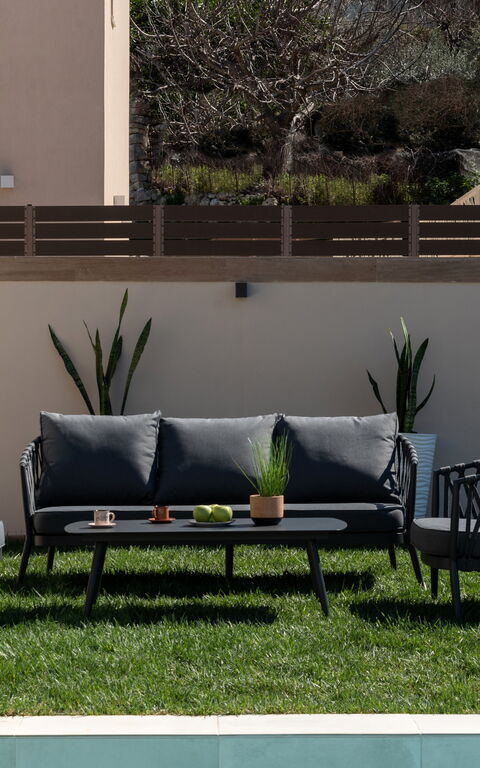 Villa Silentium Evilia: Buitenkanten, Buitenshuis, Tuin