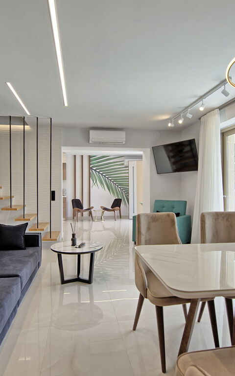 Villa Silentium Evilia: Lunchroom, Woonkamer