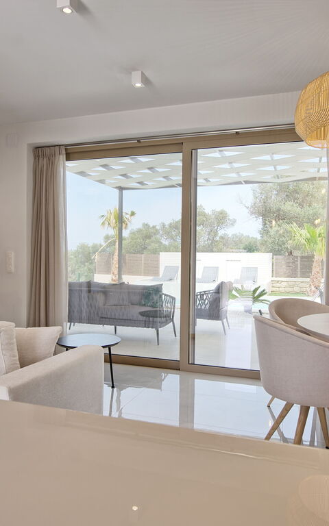 Villa Silentium Olia: Lunchroom, Woonkamer