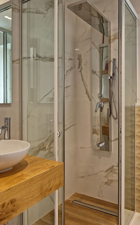 Villa Silentium Olia: Badkamer