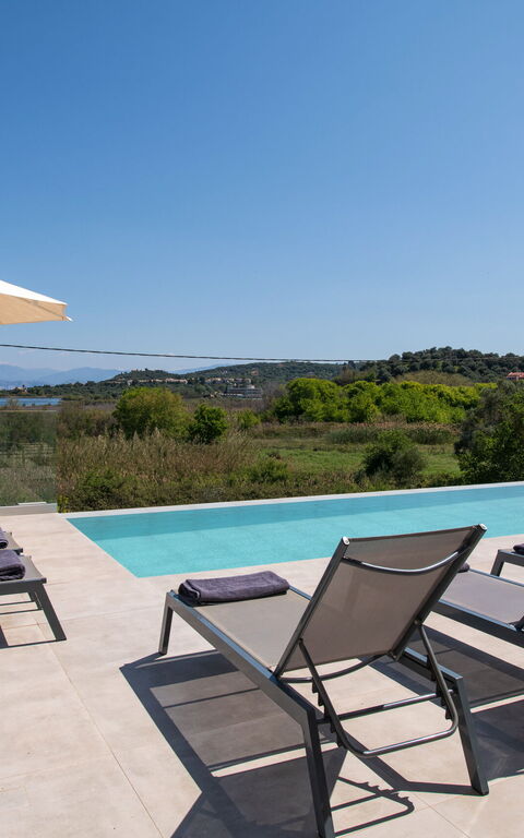 Villa Otter: Buitenshuis