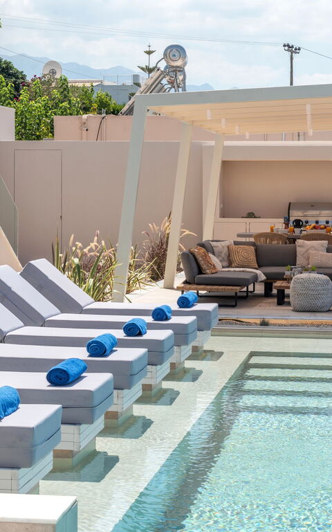 Seaview Lux: Balkon / terras / patio, Buitenkanten, Buitenshuis, zwembad