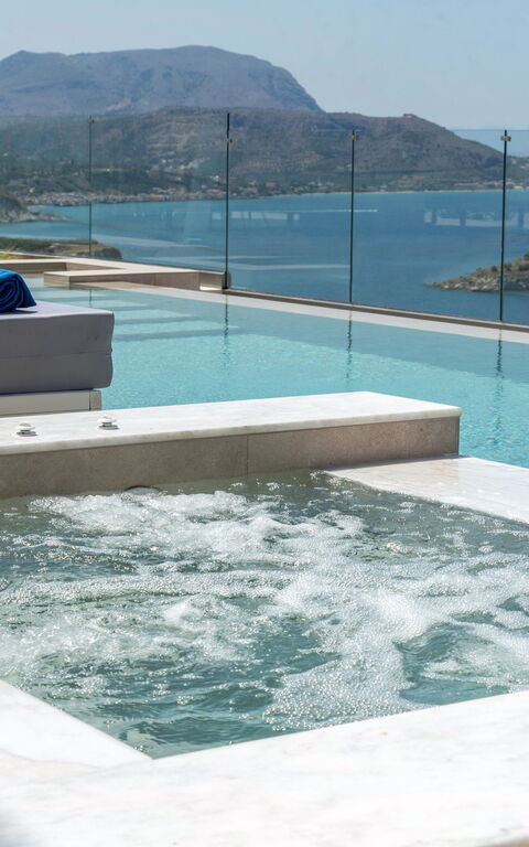 Seaview Lux: bubbelbad, Buitenkanten, Buitenshuis