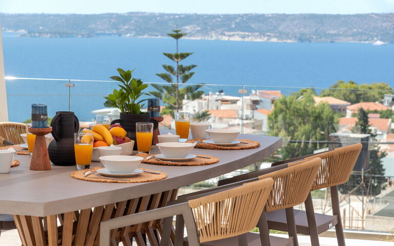 Seaview Lux: Buitenkanten, Buitenshuis, Eten