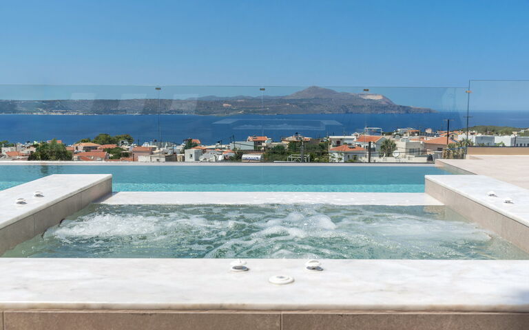 Seaview Lux: bubbelbad, Buitenkanten, Buitenshuis