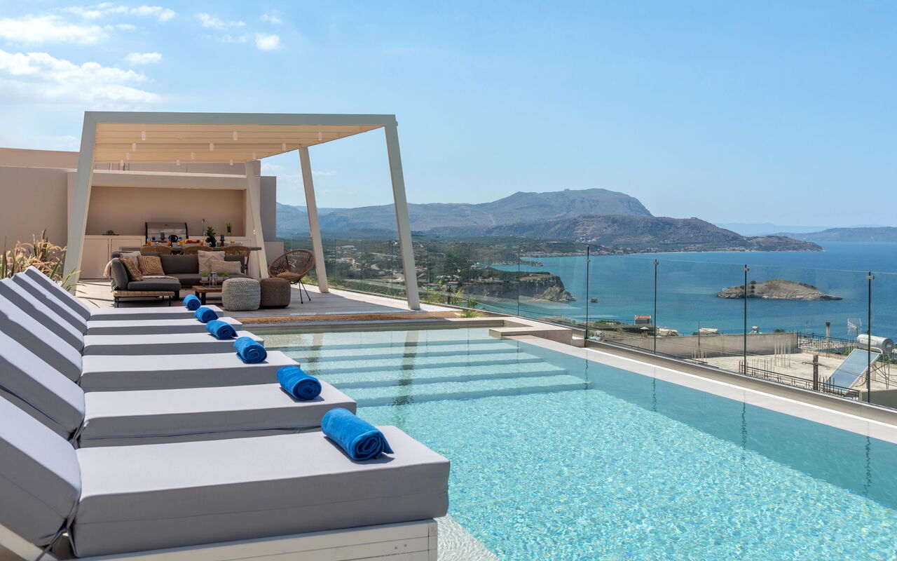 Seaview Lux: Buitenkanten, Buitenshuis, zwembad