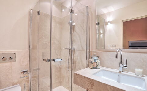 Accommodatie La Terrazza: Badkamer